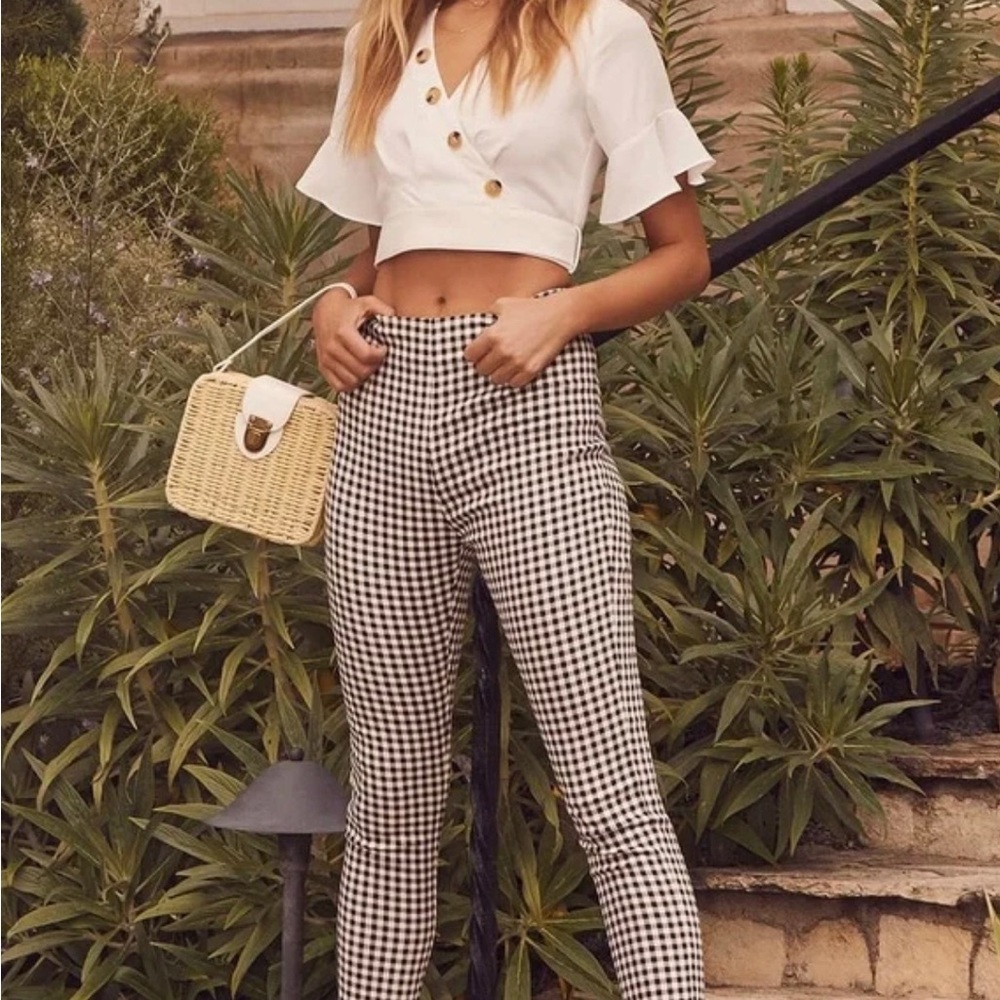 New Lulu’s black white checkered high waisted pants